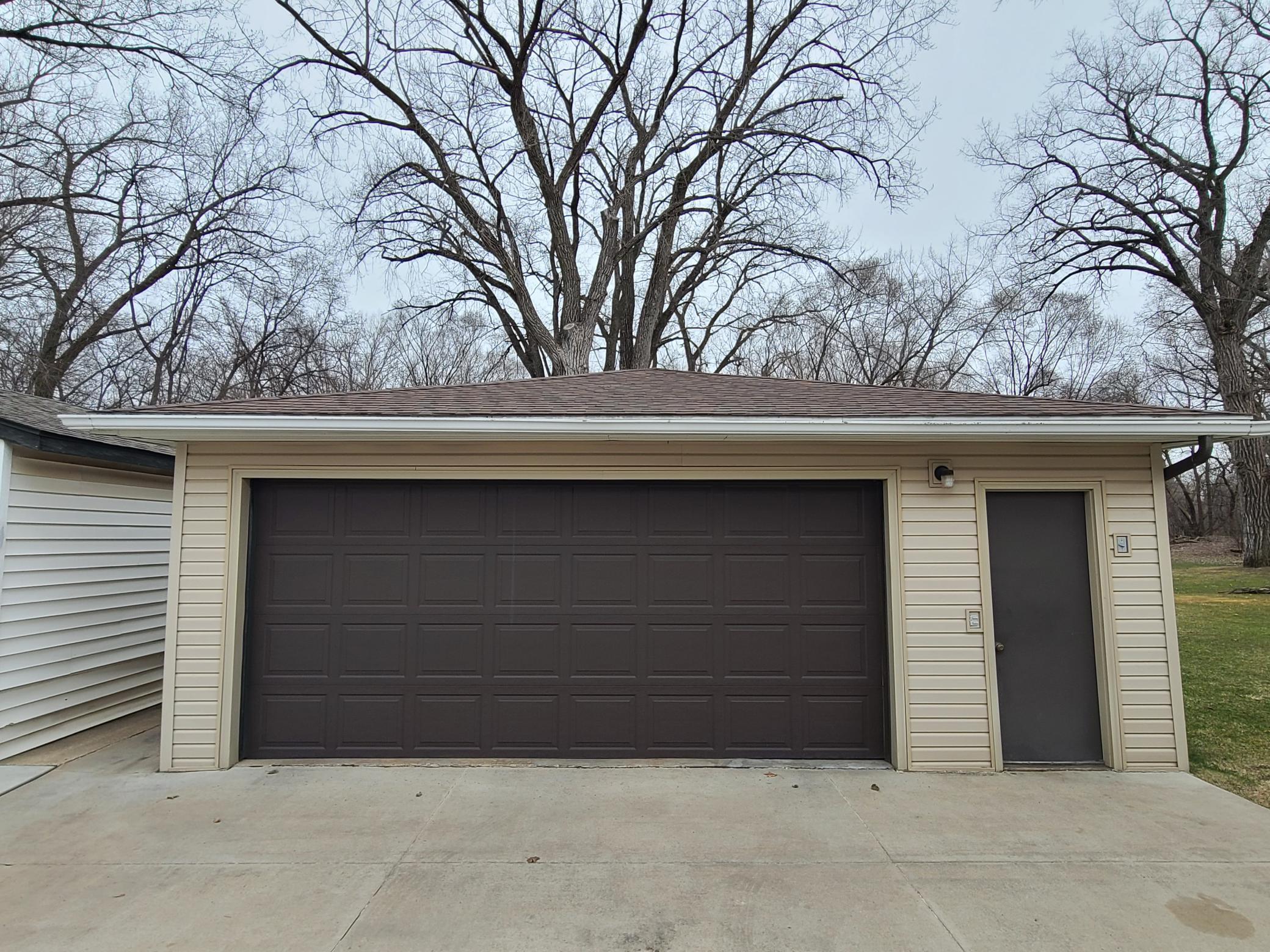 320 17th Avenue Northeast Rochester, MN 55906 - Photo 4 of 5