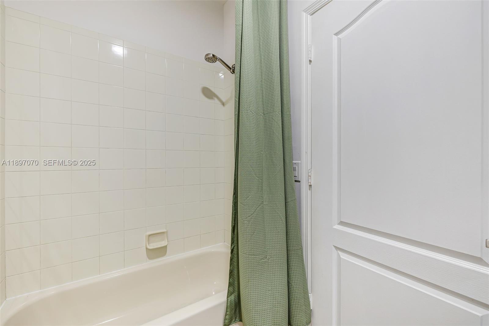 27381 Southwest 139th Place Homestead, FL 33032 - Photo 21 of 70