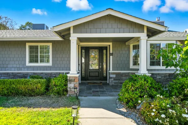 $699,000 | 1102 Hope Lane, Redding, CA 96003