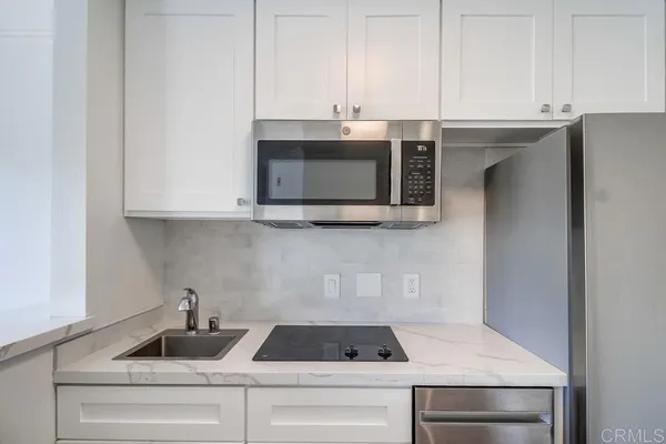 $1,900 | 3950 Cleveland Avenue, San Diego, CA 92103