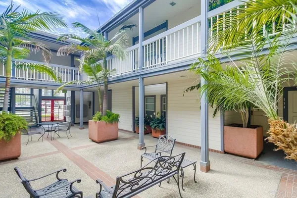 $1,900 | 3950 Cleveland Avenue, San Diego, CA 92103