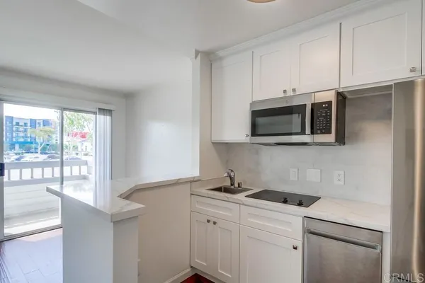 $1,900 | 3950 Cleveland Avenue, San Diego, CA 92103