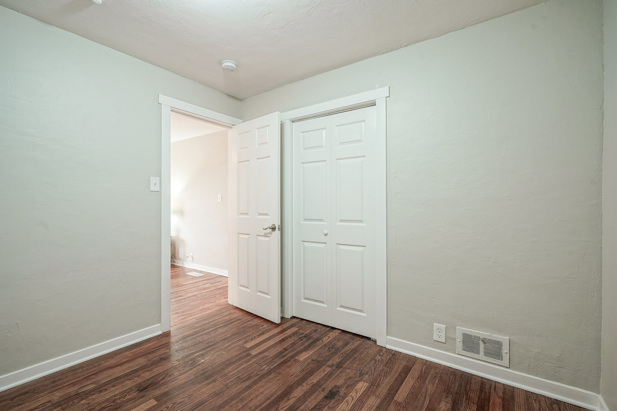 175 East Roberts Road Indianapolis, IN 46227 - Photo 18 of 32