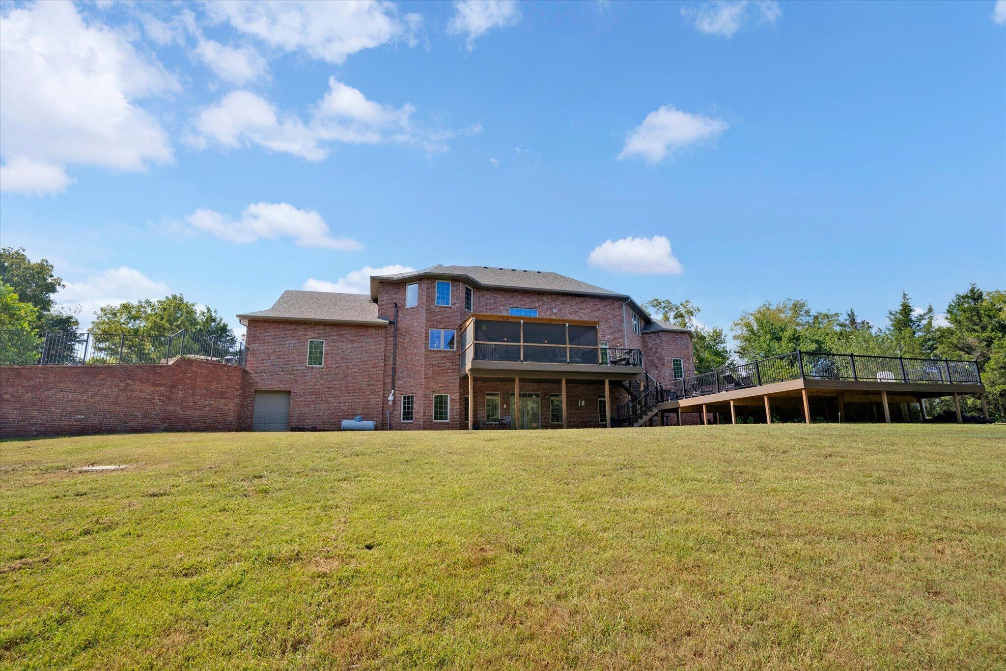 1169 East 424th Road Bolivar, MO 65613 - Photo 7 of 88 082-81