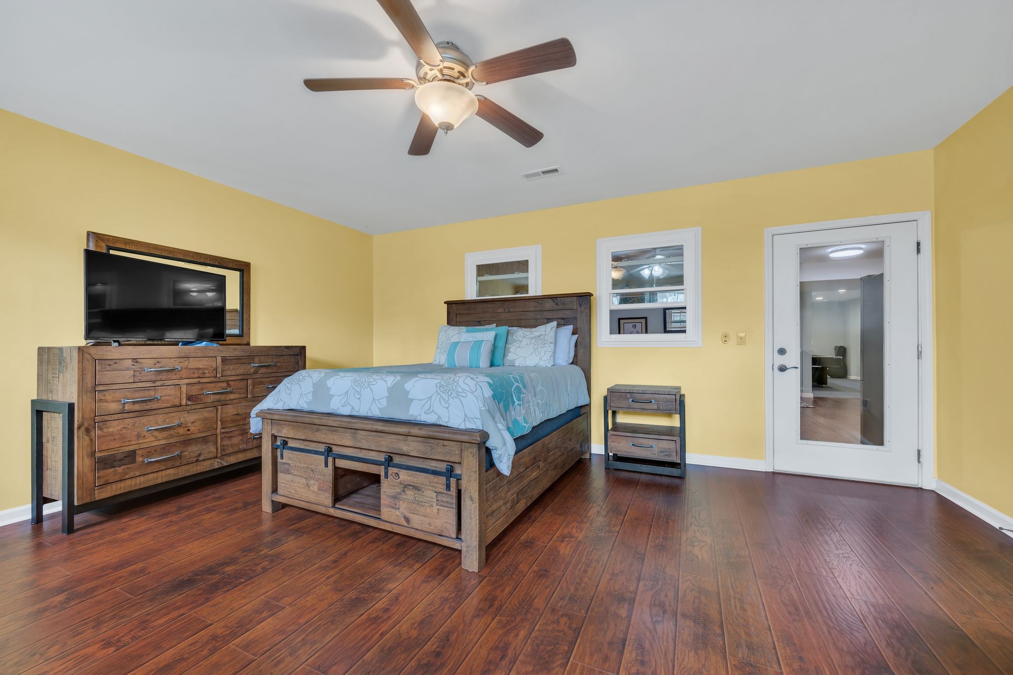 1265 Johnny Hall Road Burns, TN 37029 - Photo 58 of 89 Handicapped-accessible in-law suite with a roll-in shower and heated floors.