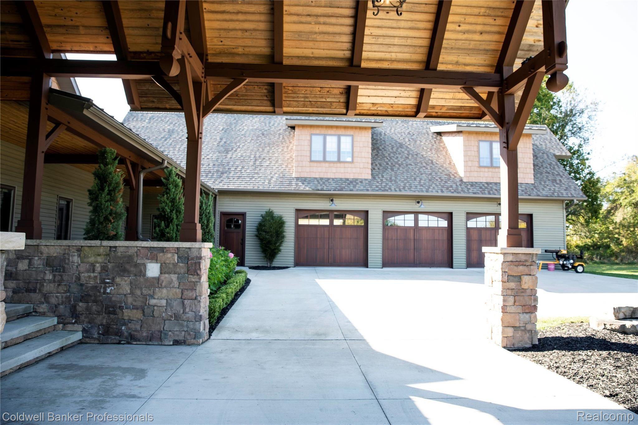 1848 East Beard Road Perry, MI 48872 - Photo 38 of 50 6+ car garage