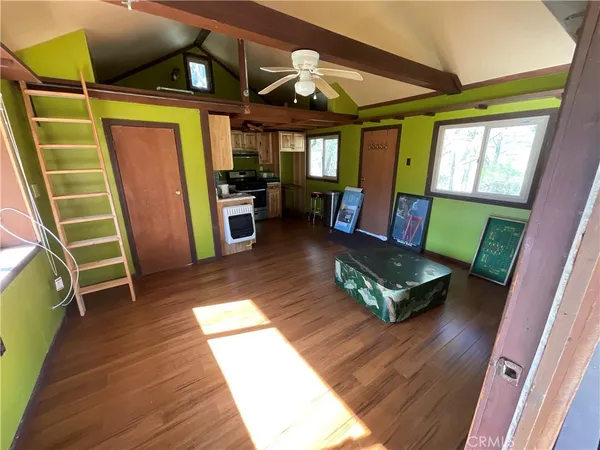 a view of a storage & utility room