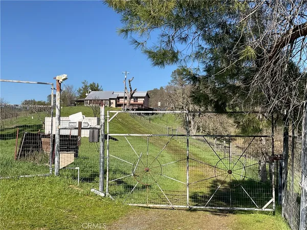 $730,000 | 49397 Sapaque Road, Bradley, CA 93426