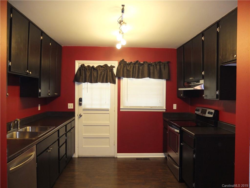 9104 Singingpine Road Charlotte, NC 28214 - Photo 15 of 33 Gallery Image 15