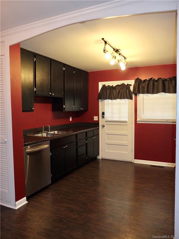 9104 Singingpine Road Charlotte, NC 28214 - Photo 18 of 33 Gallery Image 18