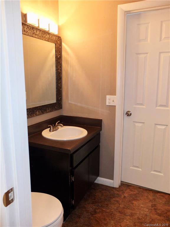 9104 Singingpine Road Charlotte, NC 28214 - Photo 22 of 33 Gallery Image 22