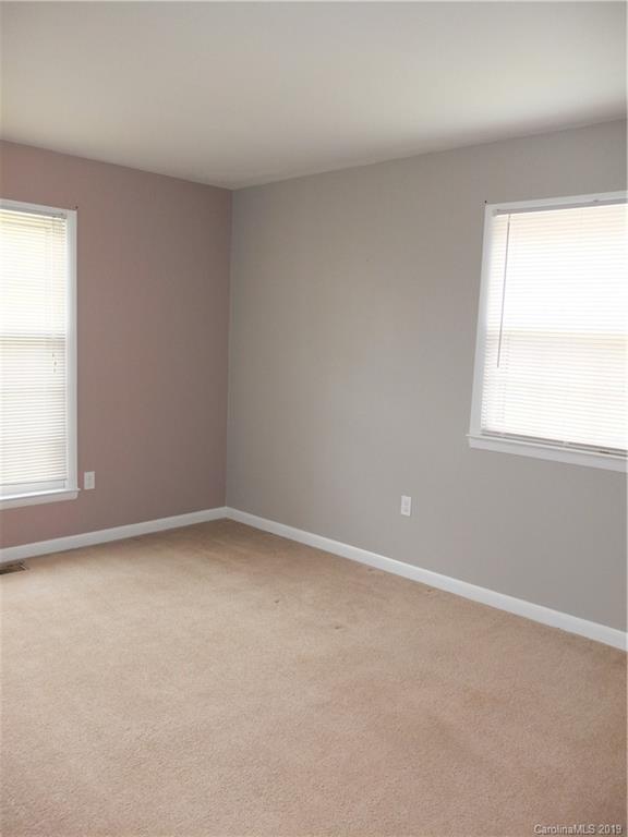 9104 Singingpine Road Charlotte, NC 28214 - Photo 27 of 33 Gallery Image 27