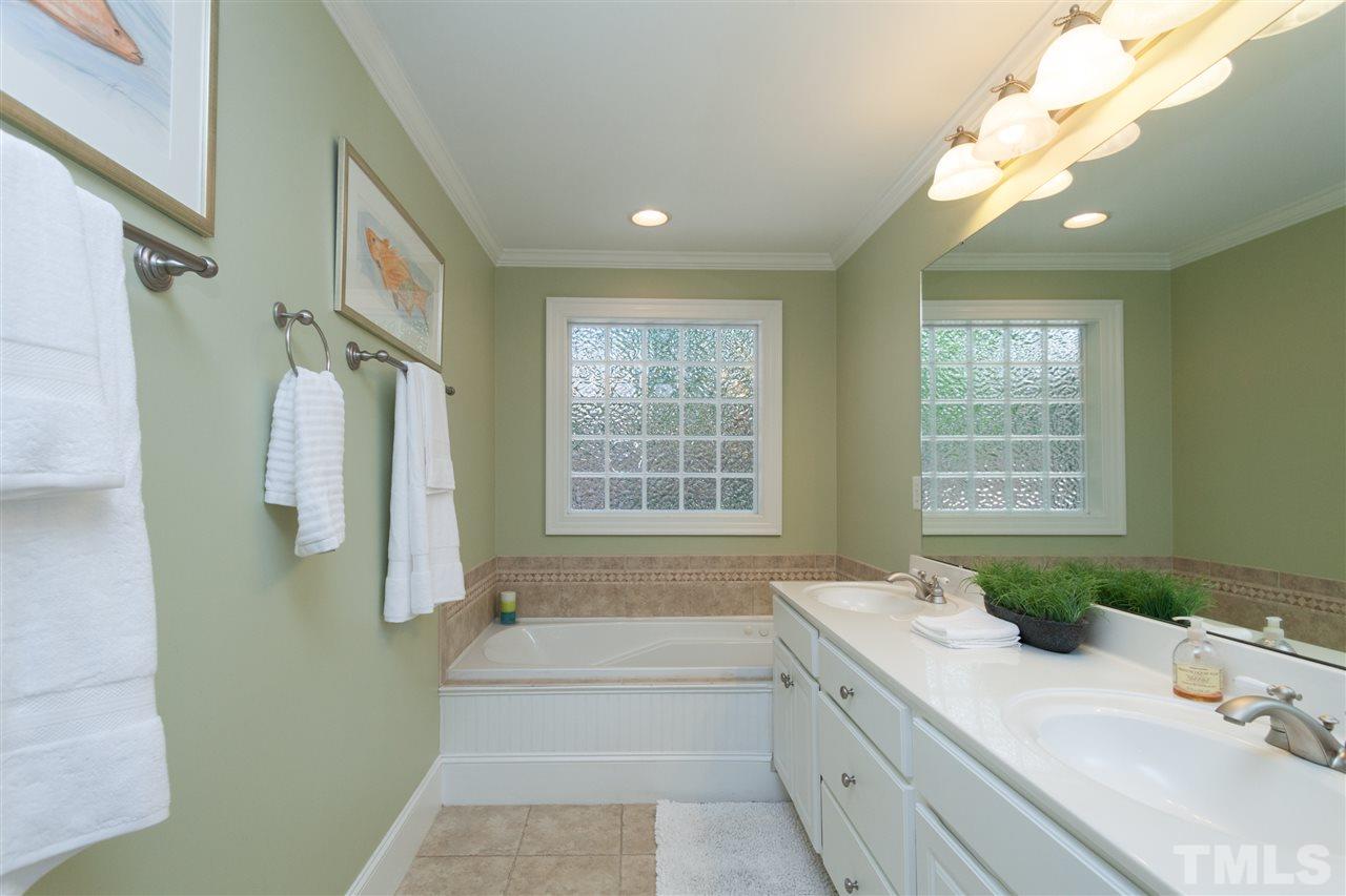 725 New Road Raleigh, NC 27608 - Photo 14 of 24