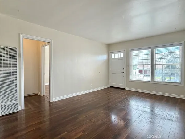 $1,825 | 982 West Hamilton Avenue, San Pedro, CA 90731