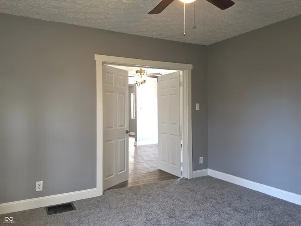 $199,000 | 212 West Burnside Avenue, Fairland, IN 46126