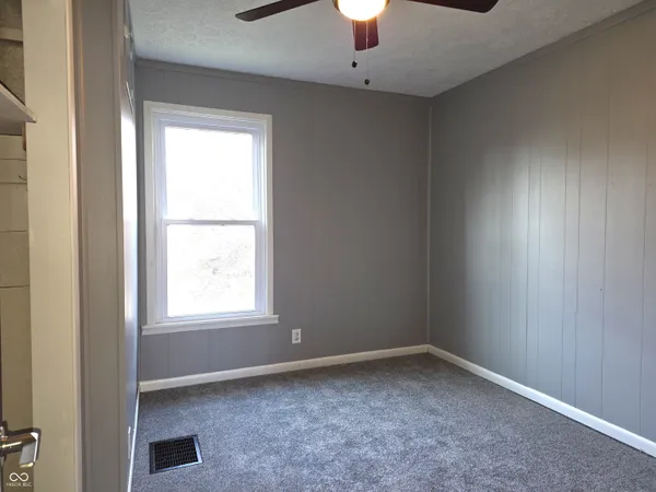 $199,000 | 212 West Burnside Avenue, Fairland, IN 46126
