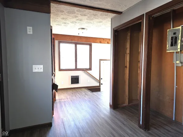 $199,000 | 212 West Burnside Avenue, Fairland, IN 46126