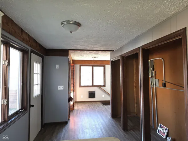 $199,000 | 212 West Burnside Avenue, Fairland, IN 46126