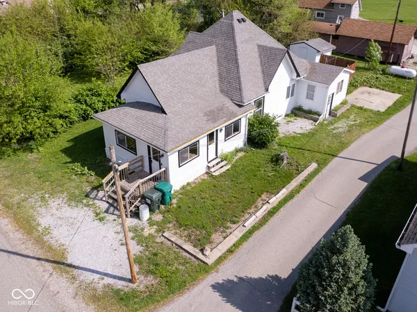 $199,000 | 212 West Burnside Avenue, Fairland, IN 46126