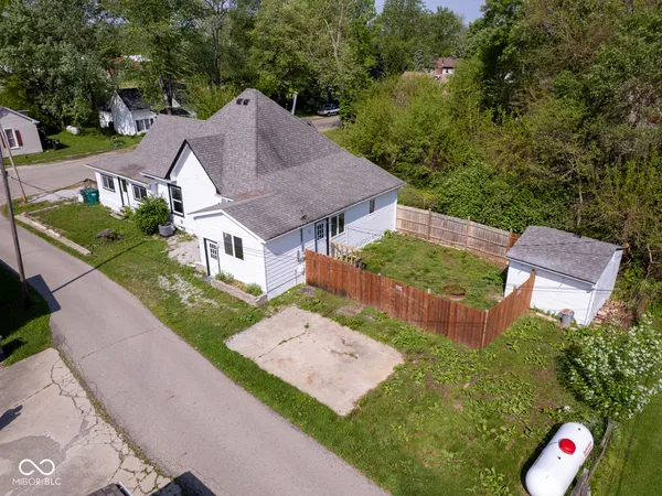 $199,000 | 212 West Burnside Avenue, Fairland, IN 46126