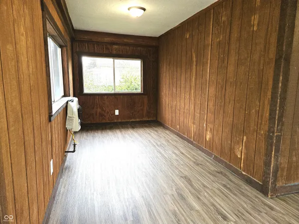 $199,000 | 212 West Burnside Avenue, Fairland, IN 46126