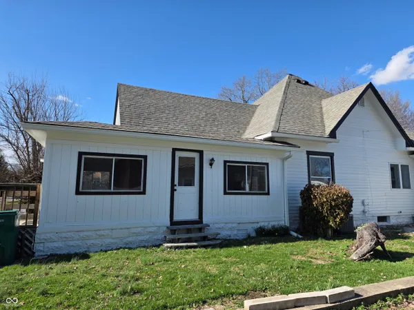 $199,000 | 212 West Burnside Avenue, Fairland, IN 46126