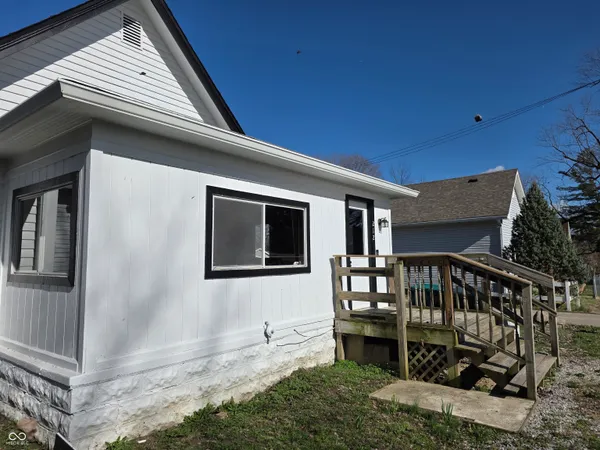 $199,000 | 212 West Burnside Avenue, Fairland, IN 46126
