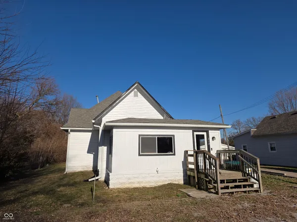 $199,000 | 212 West Burnside Avenue, Fairland, IN 46126