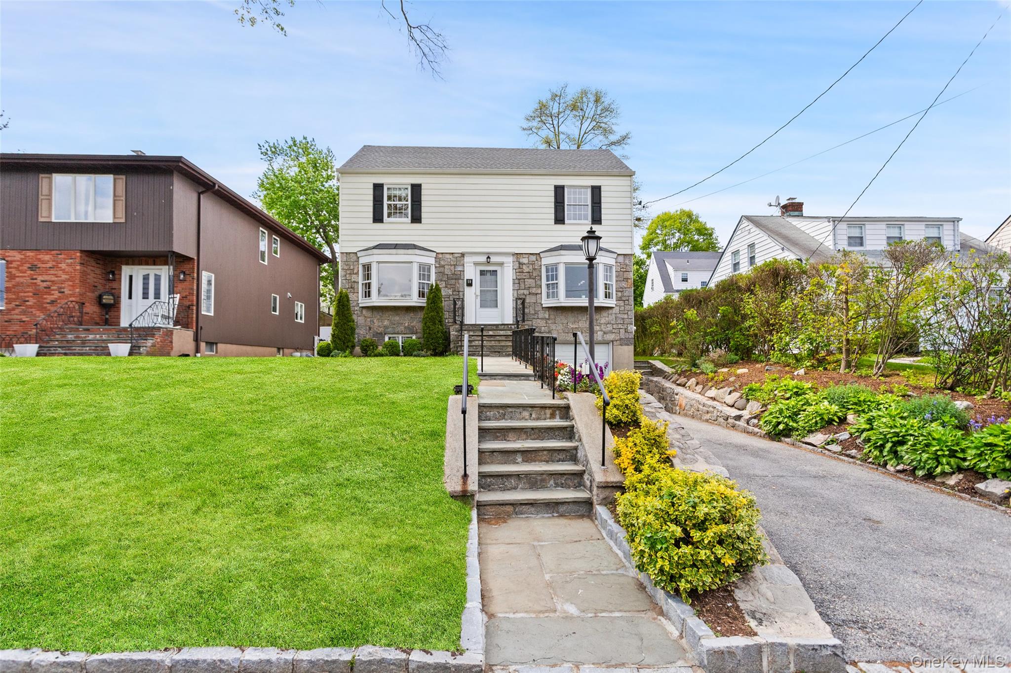 59 White Road Scarsdale, NY 10583 - Photo 2 of 45