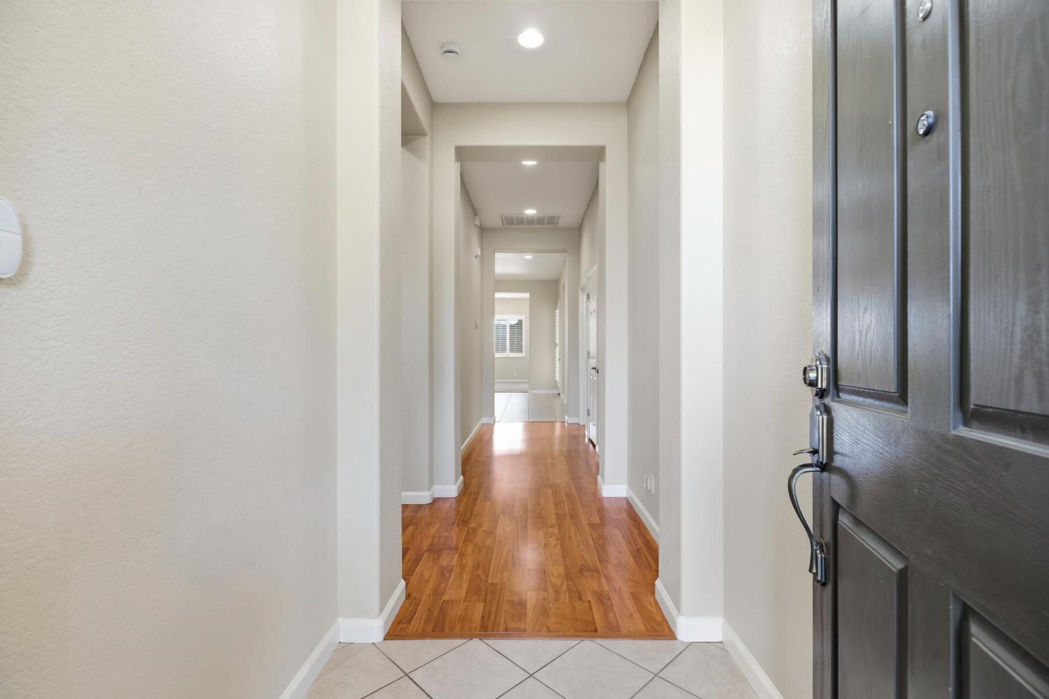 1701 Thomas Court Modesto, CA 95355 - Photo 5 of 25