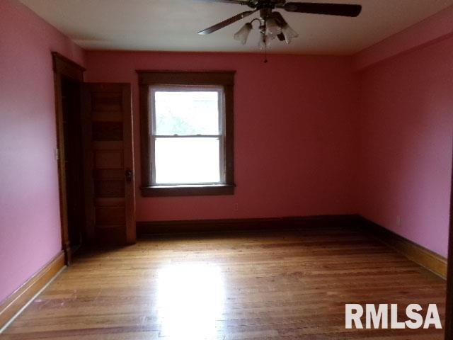 100 Main Street Ellisville, IL 61431 - Photo 14 of 22