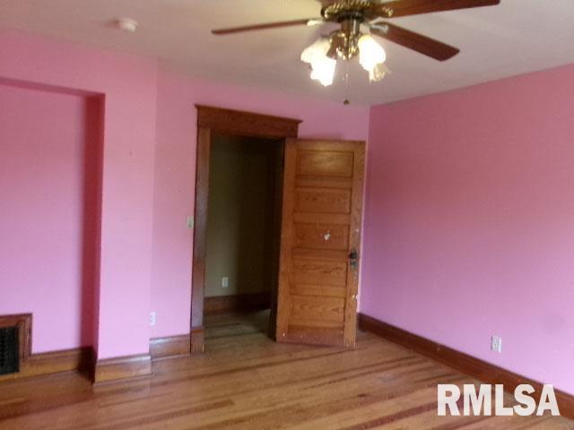 100 Main Street Ellisville, IL 61431 - Photo 15 of 22