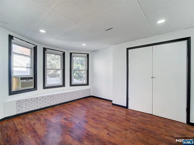 $2,450 | 1761 Teaneck Road, Teaneck, NJ 07666