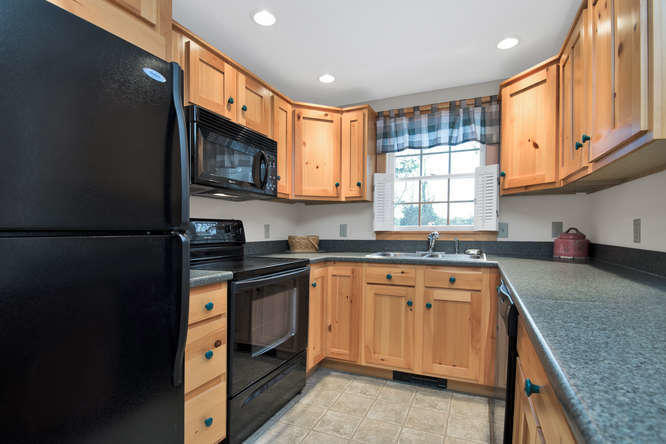 232 Old Post Road Arundel, ME 04046 - Photo 10 of 29 232 Old Post Rd Arundel ME-small-015-23-