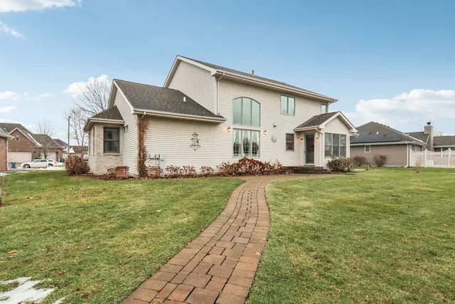 $419,900 | 1787 Kingtree Drive, Morris, IL 60450