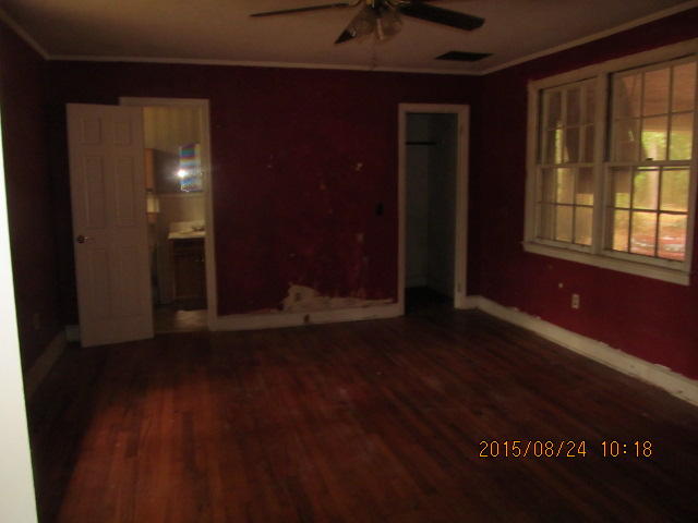 207 Shannon Road Walterboro, SC 29488 - Photo 11 of 18 024