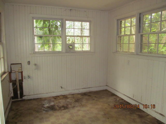 207 Shannon Road Walterboro, SC 29488 - Photo 12 of 18 016