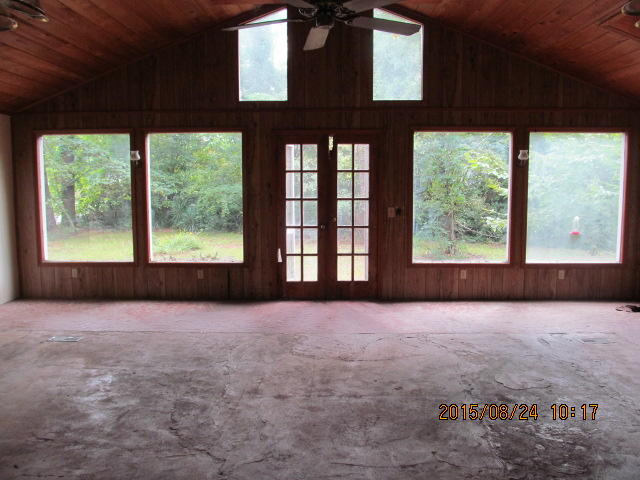 207 Shannon Road Walterboro, SC 29488 - Photo 7 of 18 022