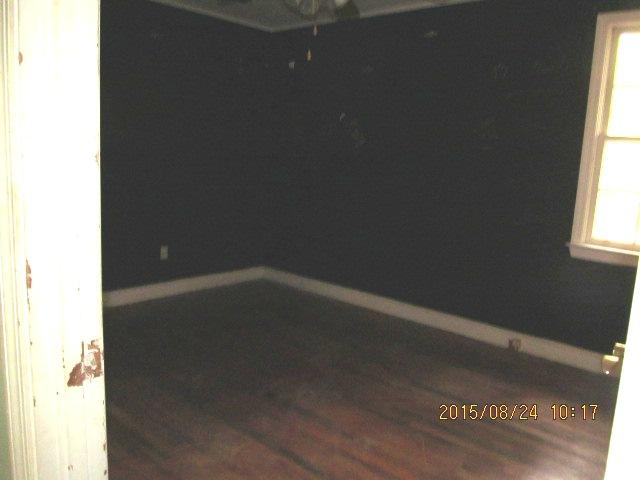 207 Shannon Road Walterboro, SC 29488 - Photo 8 of 18 021