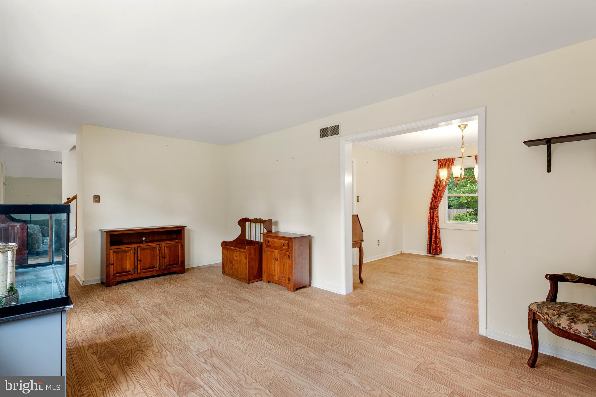 246 Monacy Road Coatesville, PA 19320 - Photo 3 of 21