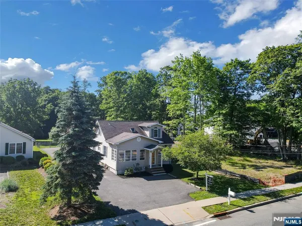 $720,000 | 1093 Littleton Road, Parsippany, NJ 07054