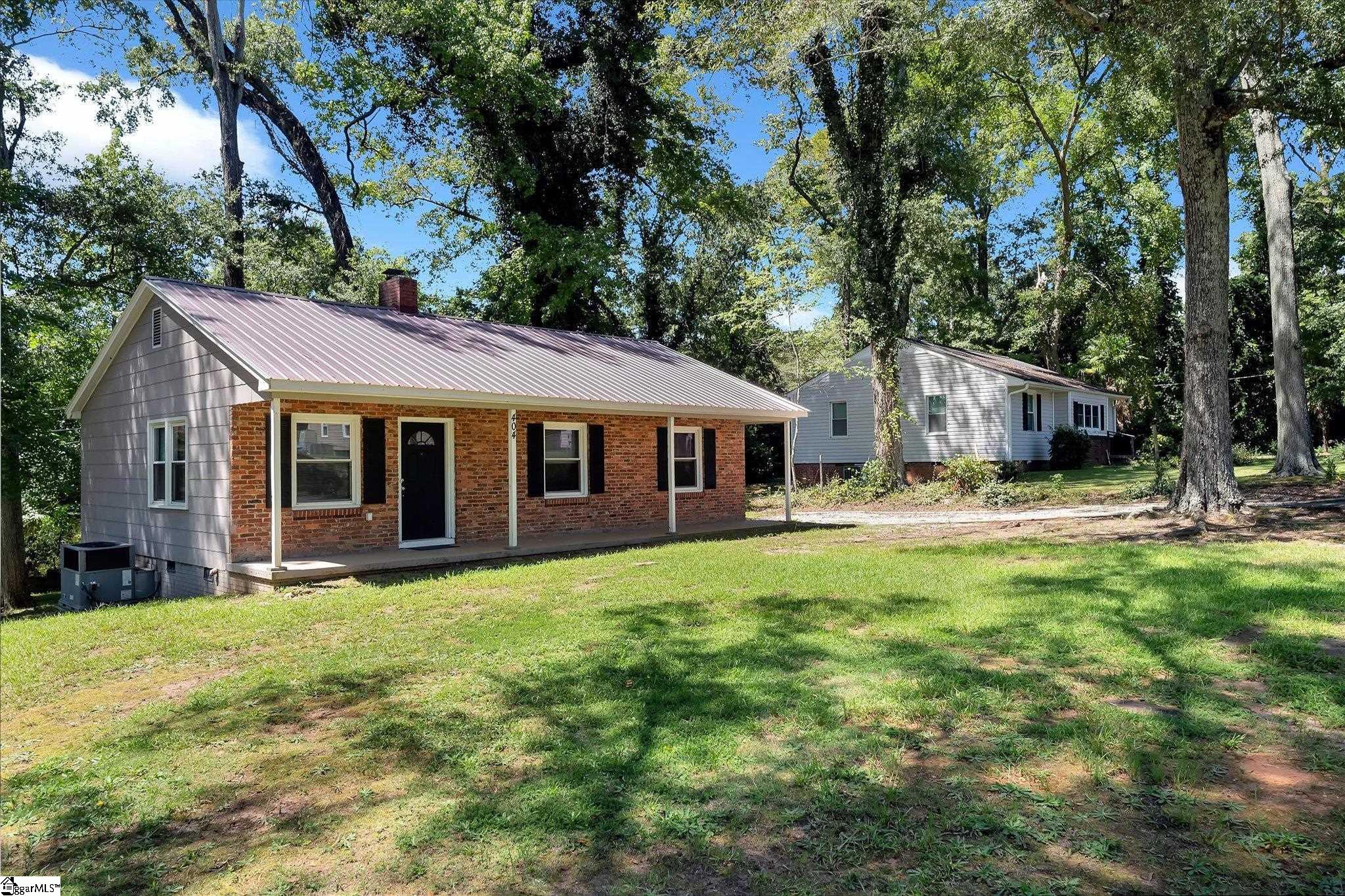 404 Montague Street Anderson, SC 29624 - Photo 9 of 30