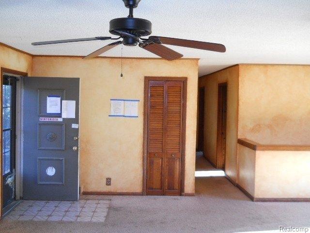 14165 Masters Road Allenton, MI 48002 - Photo 4 of 10 1-10 047.jpg