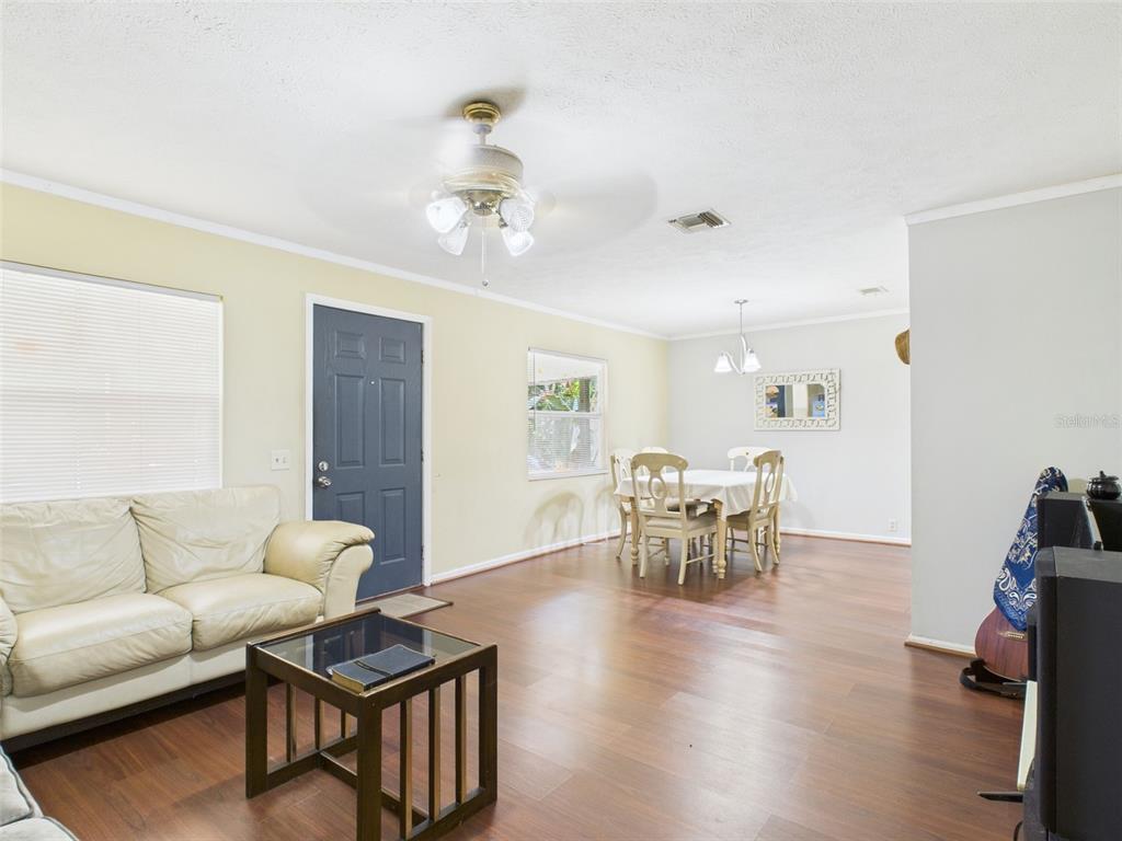 13014 Lincoln Road Riverview, FL 33578 - Photo 6 of 47 Gallery Image 6