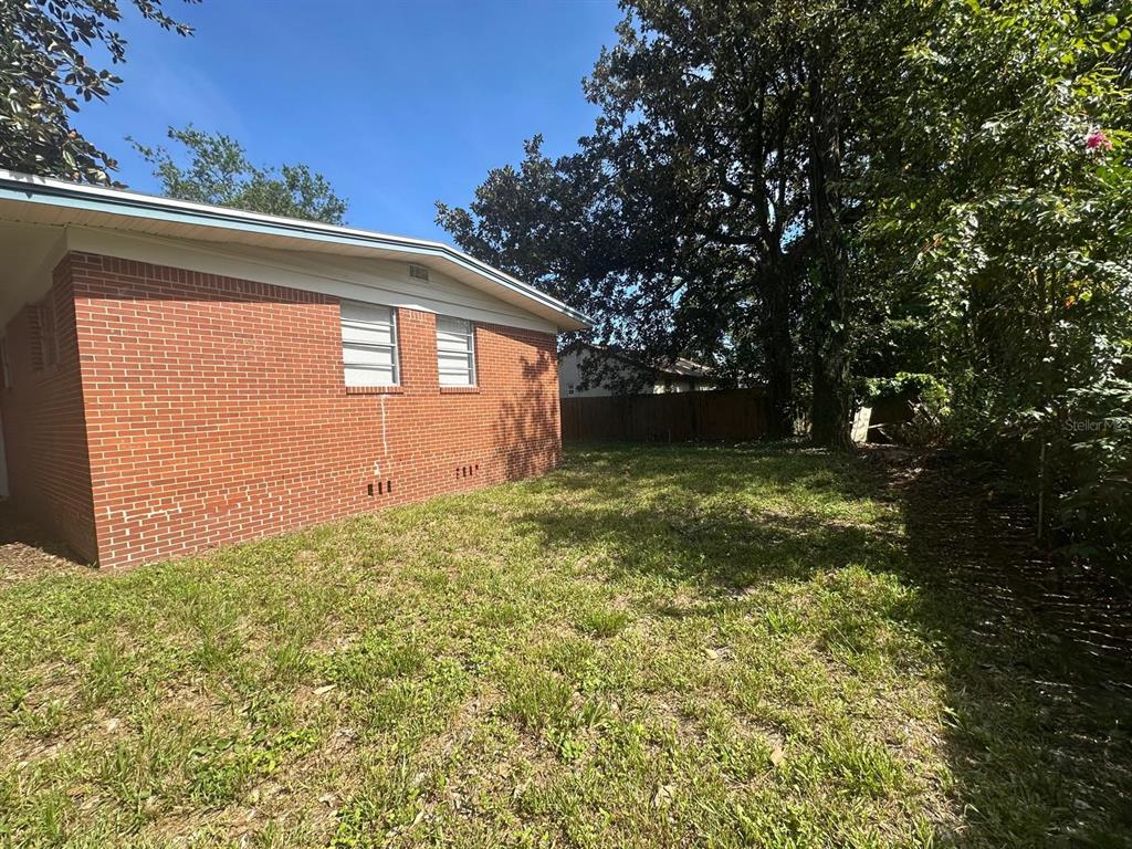 1430 Ron Road Jacksonville, FL 32210 - Photo 5 of 34 Gallery Image 5
