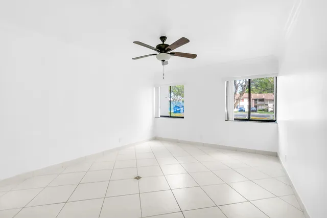 $2,000 | 153 West Laurel Drive, Unit 1003, Margate, FL 33063
