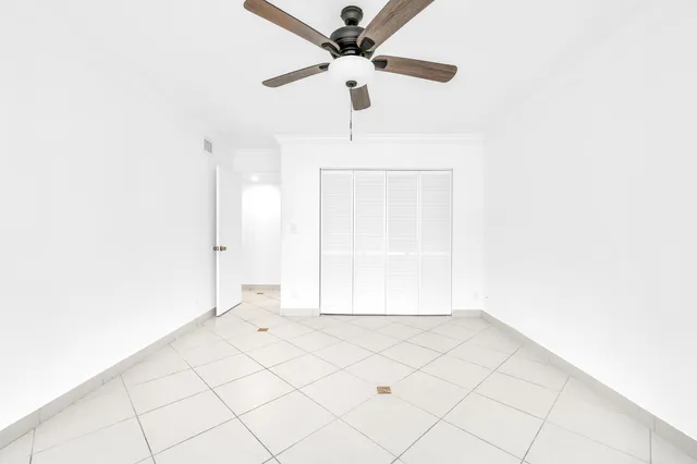 $2,000 | 153 West Laurel Drive, Unit 1003, Margate, FL 33063