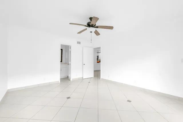 $2,000 | 153 West Laurel Drive, Unit 1003, Margate, FL 33063