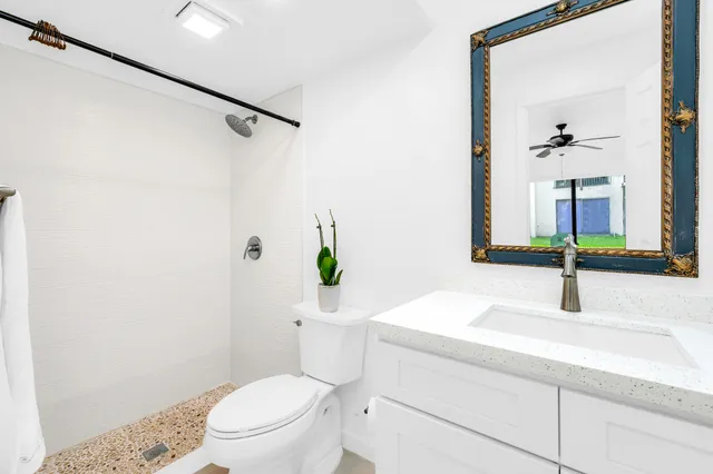 $2,000 | 153 West Laurel Drive, Unit 1003, Margate, FL 33063