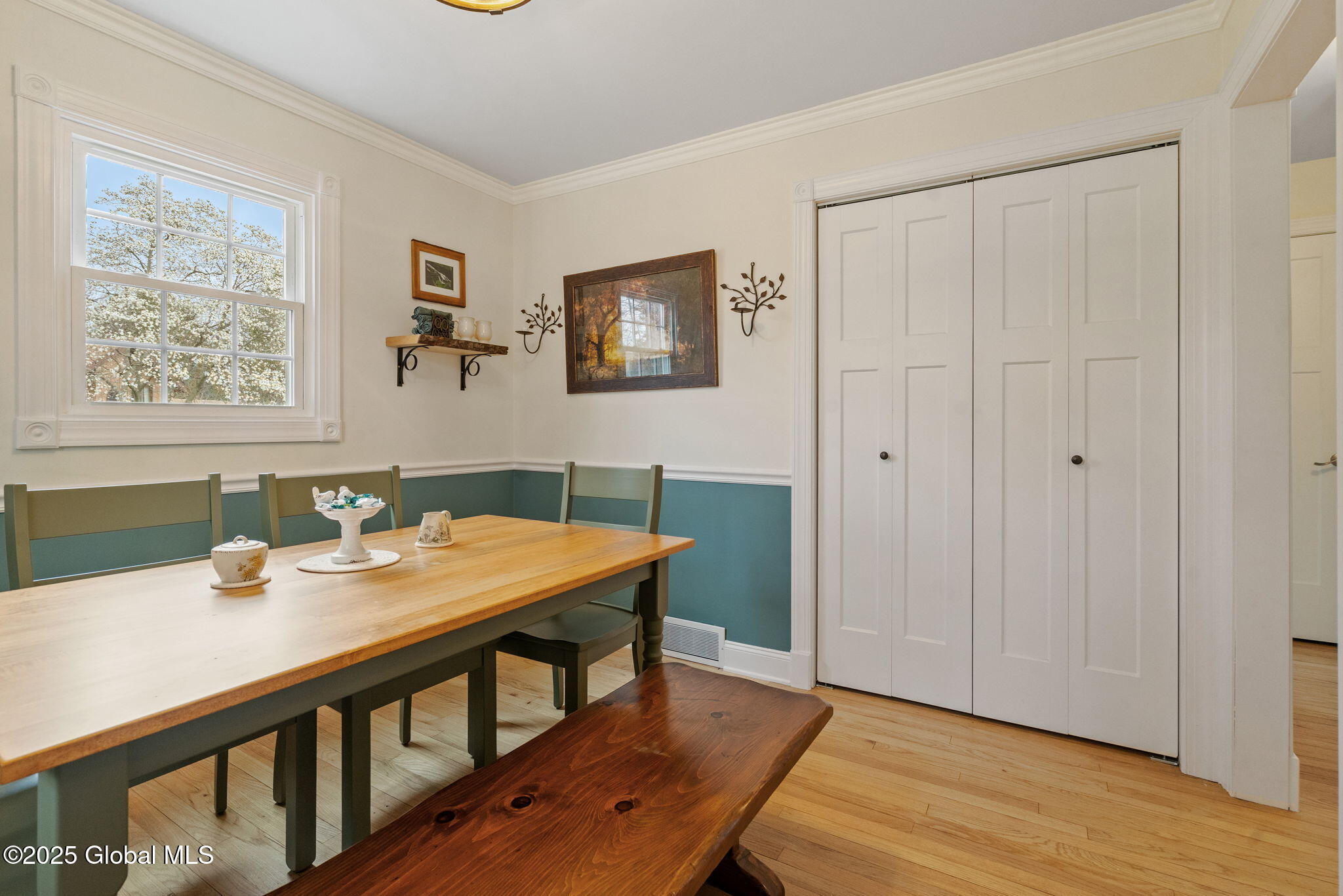 11 Maple Terrace Bethlehem, NY 12054 - Photo 13 of 52 20-web-or-mls-11-maple-terrace